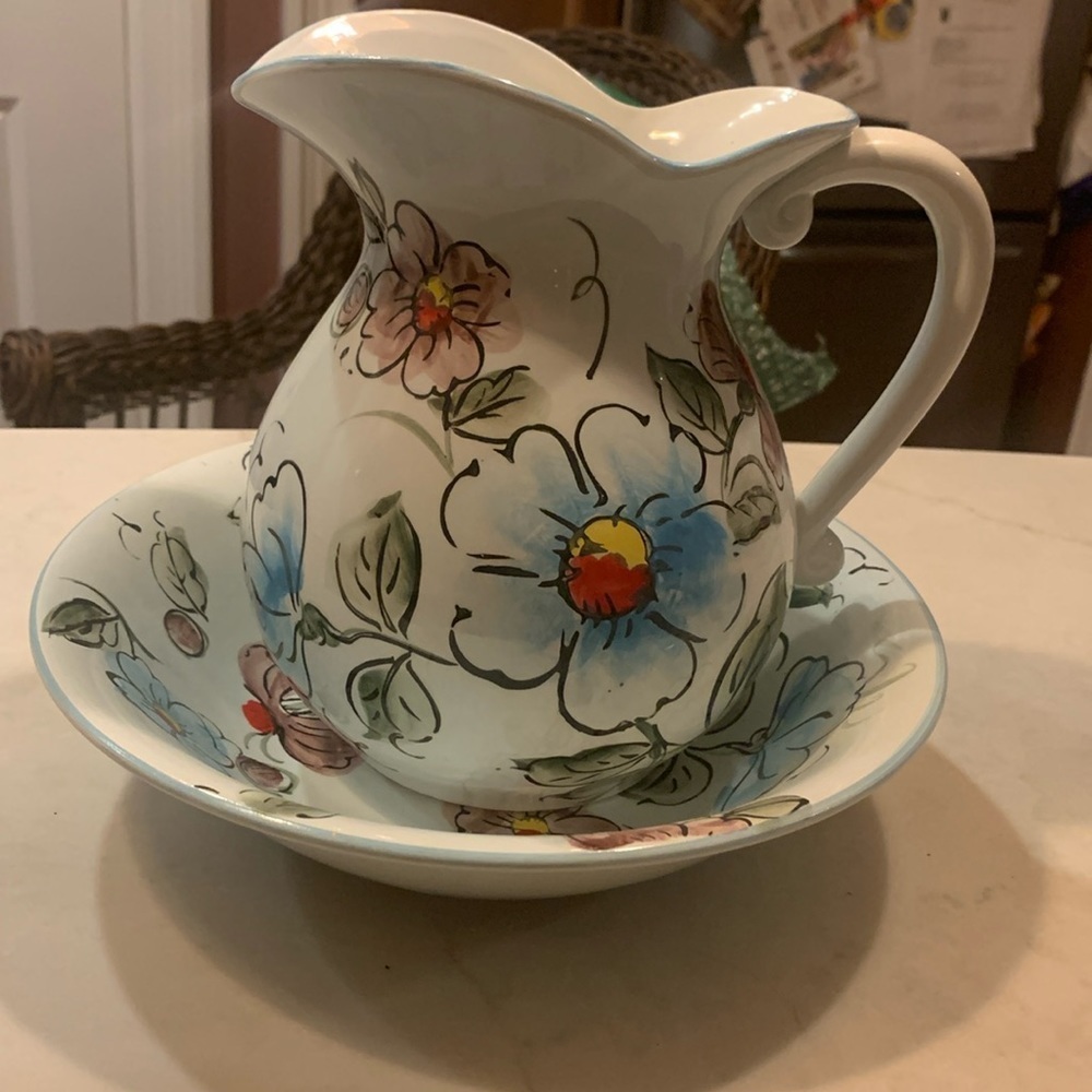 Water Pitcher with Matching Bowl